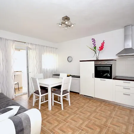 Apartment Old Town Twins Zadar